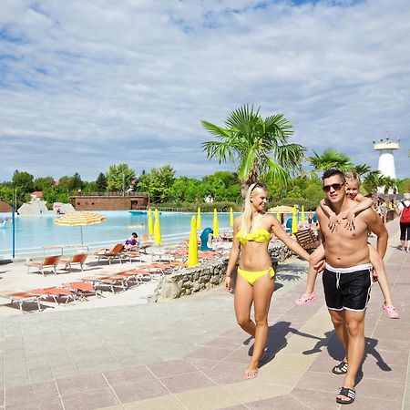 Hungarospa Thermal Camping Mobilhaz Hajdúszoboszló Exteriör bild